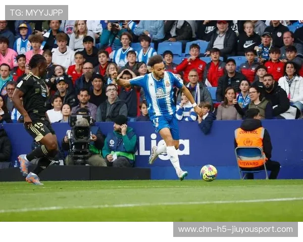 意外！转会市场波澜再起：曼联圈定布莱顿核心，曼联对布赖顿